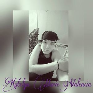 Meet your Posher, Katelyn